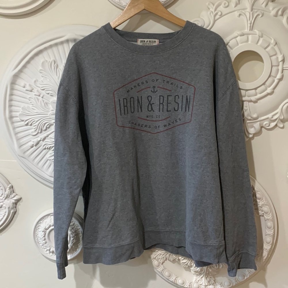 Iron & Resin sweatshirt
